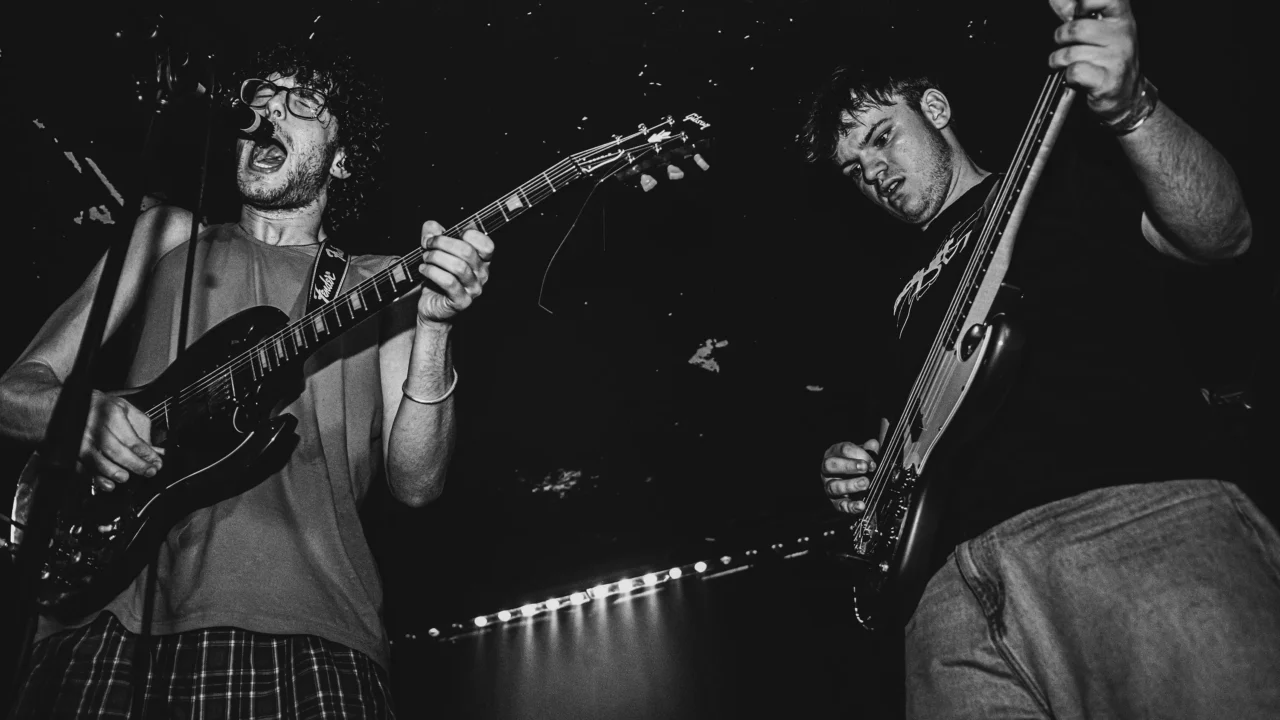 A REUNION WORTH THE WAIT: Hungry Blow the Lid off YES Manchester